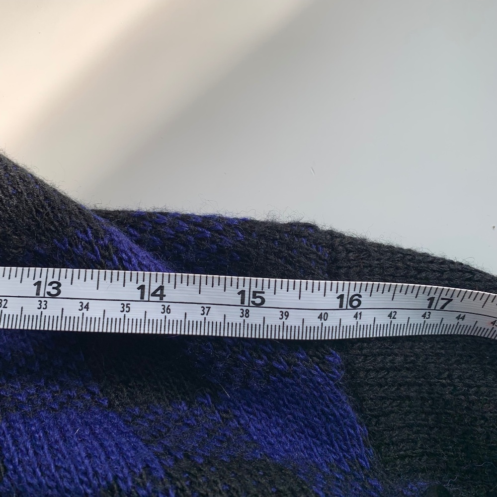 Dex Blue & Black Asymmetrical Button Cardigan – Artsy Boho Cozy Winter Knit L - Picture 12 of 13